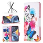 Кожен калъф тефтер / book type / Motorola Moto G22 / Moto E32 - шарени пеперуди